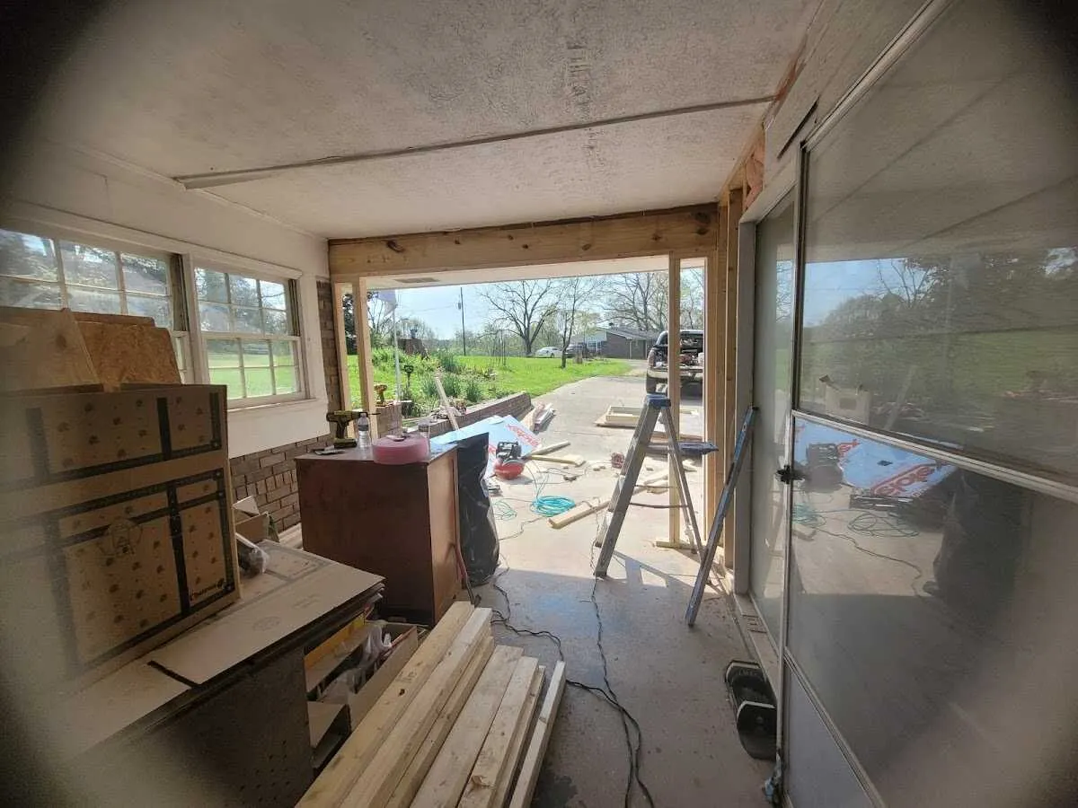 Air movers and dehumidifier for Drying & Dehumidification in Oconomowoc